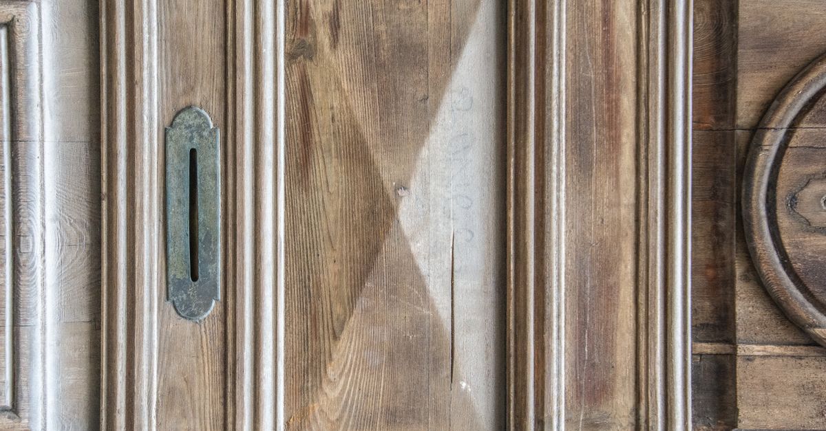 front door lock key — Irvington Locksmith Pro