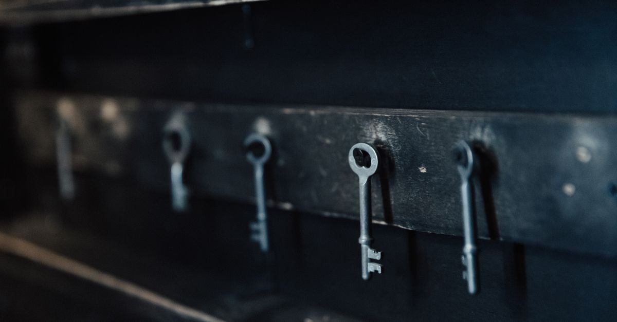 What Determines the Cost of a Commercial Re-Key — and How We Price It — Irvington Locksmith Pro